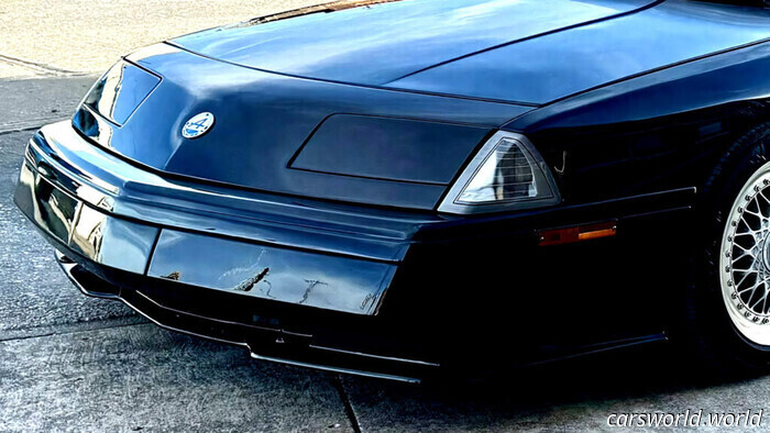 Renault gastó 30 millones de dólares para legalizar este 911 francés en Estados Unidos y luego fabricó solo 12 | Carscoops